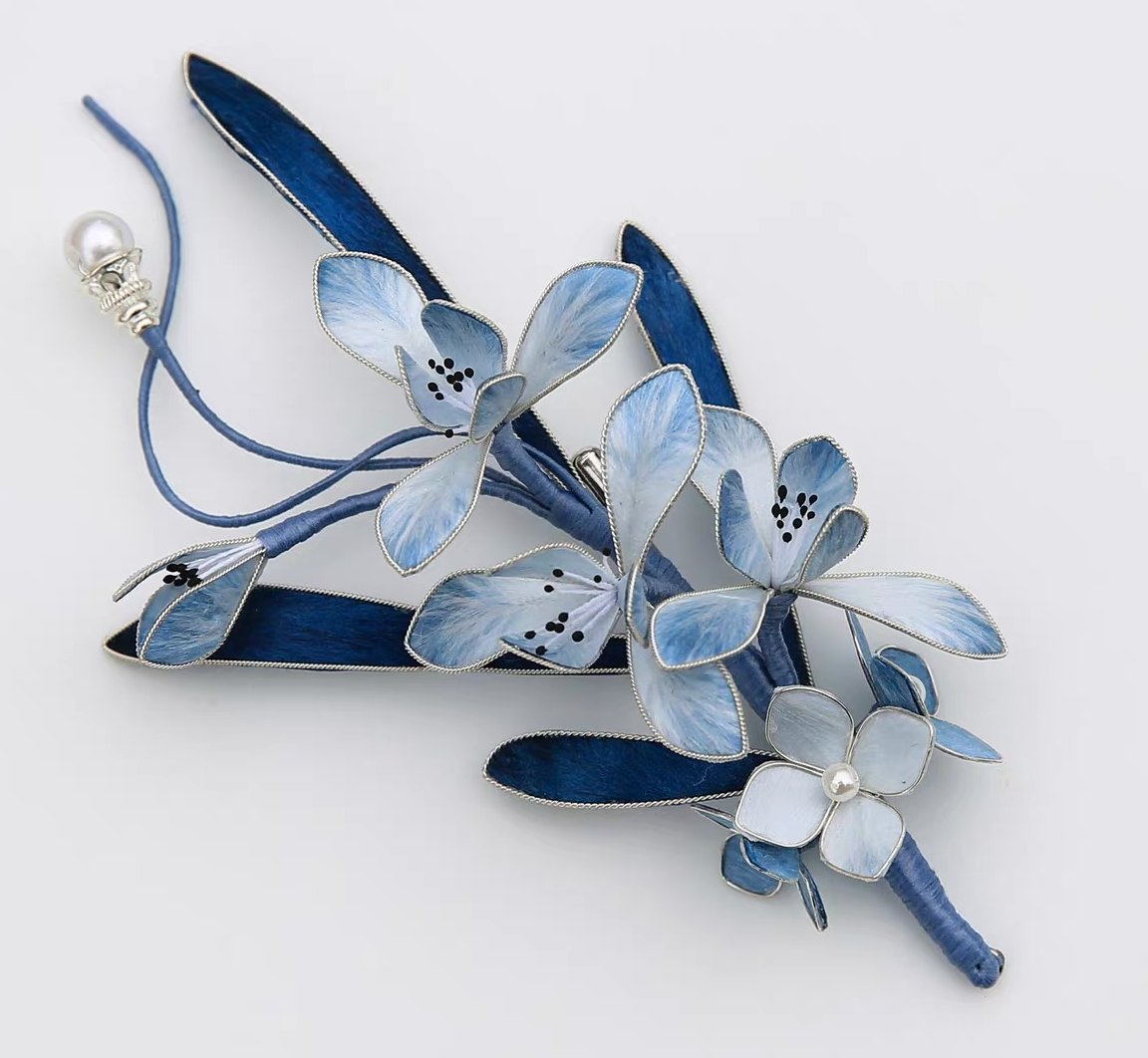Handmade Ronghua Silk Flower Brooch | Chinese Intangible Cultural Heritage Art