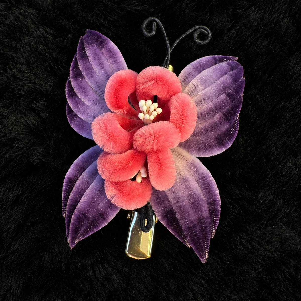 blossom-garden-collection-oriental-garden-yangzhou-ronghua-silk-flower-brooches-Butterfly